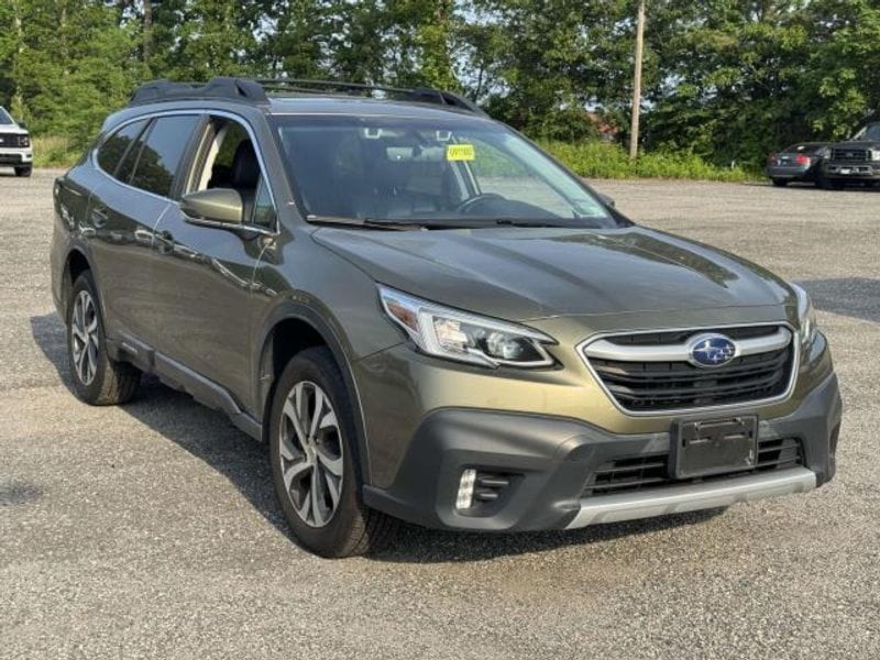 Used 2021 Subaru Outback Limited with VIN 4S4BTANC1M3167363 for sale in Patchogue, NY