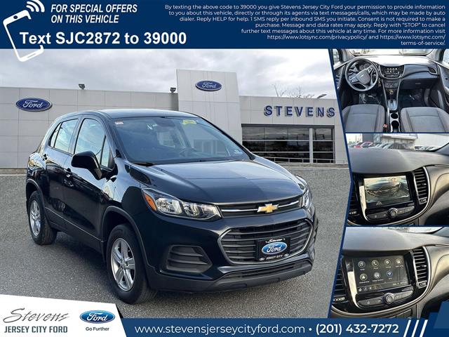 2019 Chevrolet Trax LS's photo