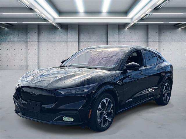 2022 Ford Mustang Mach-E Premium AWD