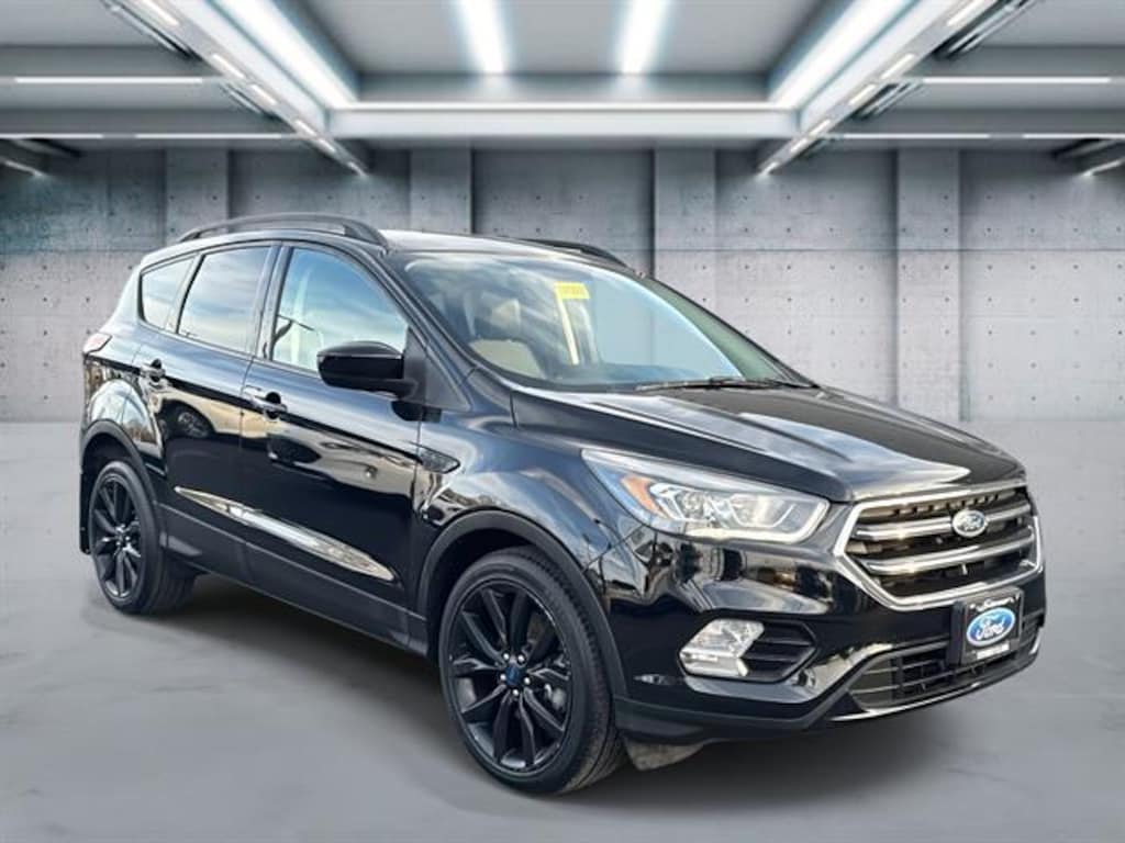 Used 2019 Ford Escape AWD SE 4dr SUV