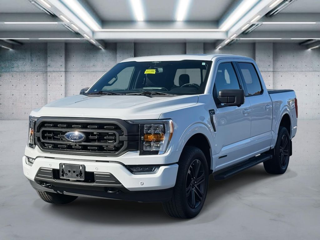 2021 Ford F-150 XLT's photo