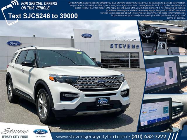2022 Ford Explorer Limited's photo