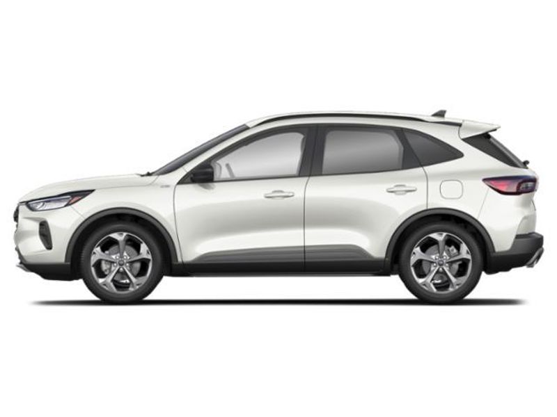 2025 Ford Escape ST-Line photo 2