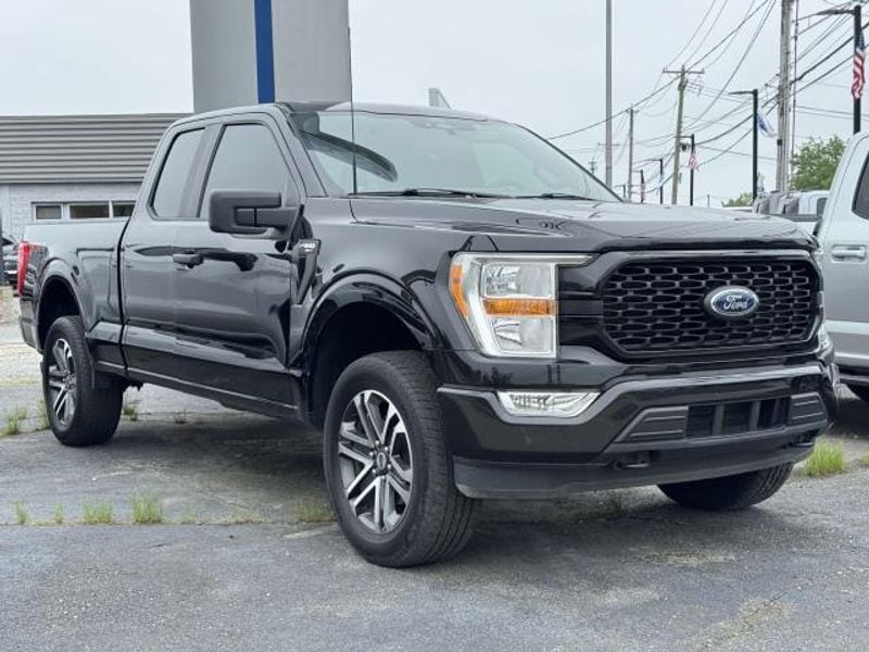 Used 2022 Ford F-150 XL with VIN 1FTEX1EP6NFB71532 for sale in Patchogue, NY