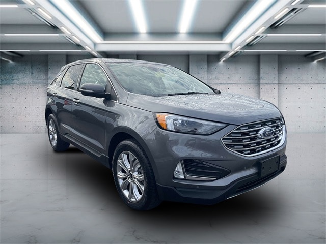 Used 2024 Ford Edge Titanium with VIN 2FMPK4K95RBA13457 for sale in Patchogue, NY