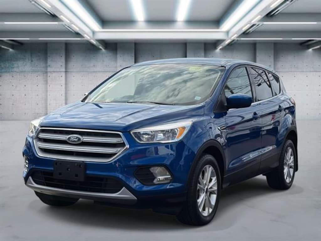 Used 2019 Ford Escape SE Sport Utility