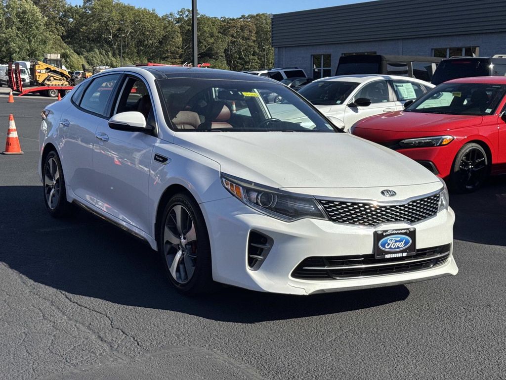 2016 Kia Optima SX Turbo photo 4