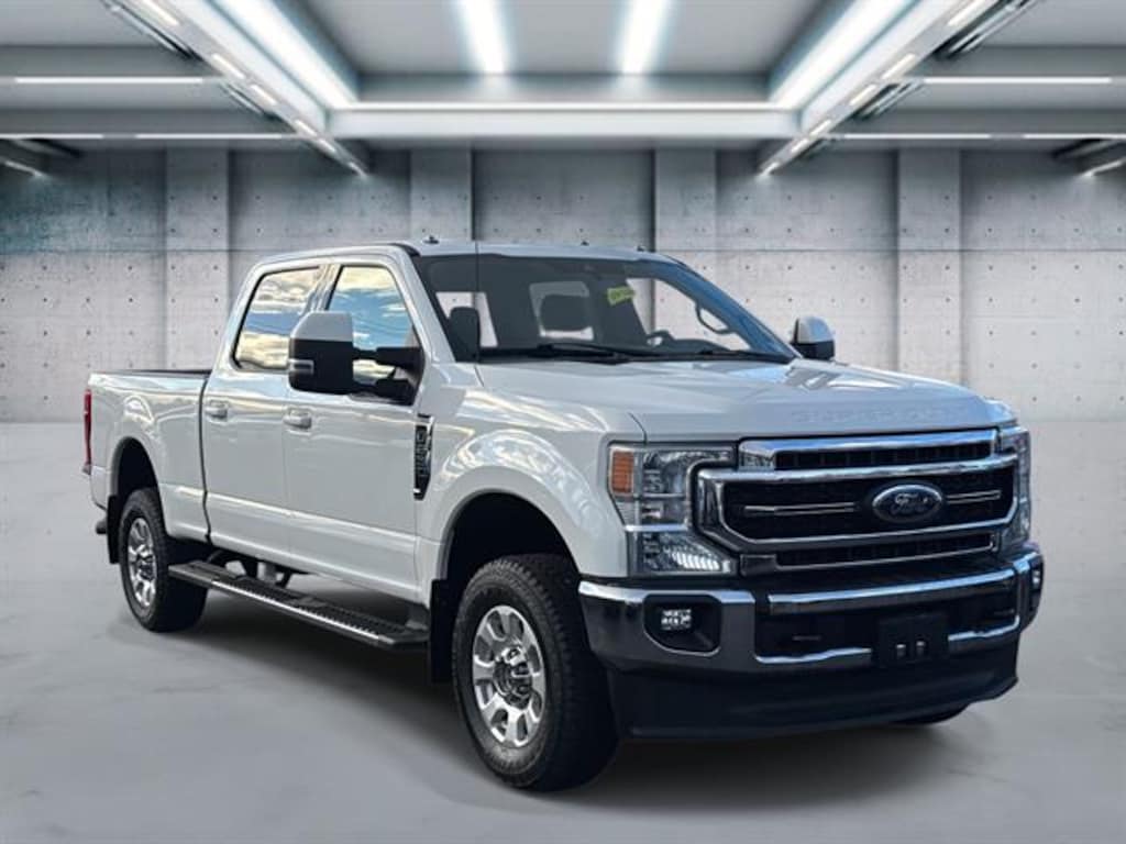 Used 2022 Ford F-250 Super Duty Lariat Crew Cab