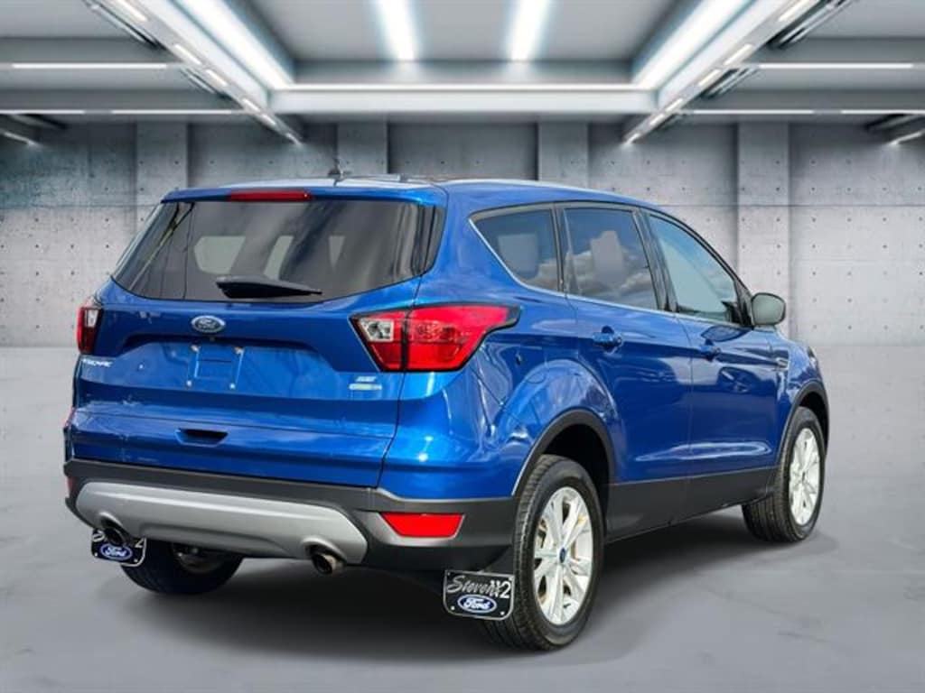 Used 2019 Ford Escape SE Sport Utility