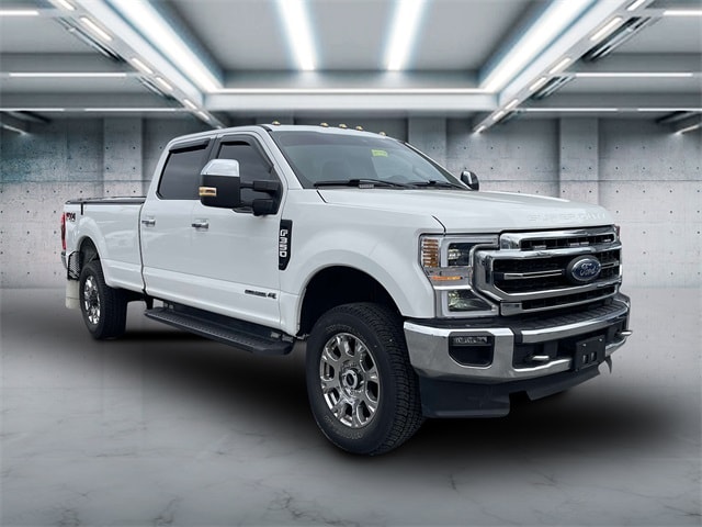 Used 2020 Ford F-350 Super Duty Lariat with VIN 1FT8W3BT1LEE71138 for sale in Patchogue, NY