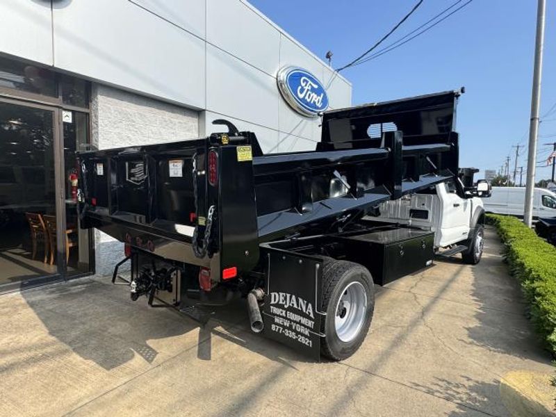 2025 Ford F-600 photo 4