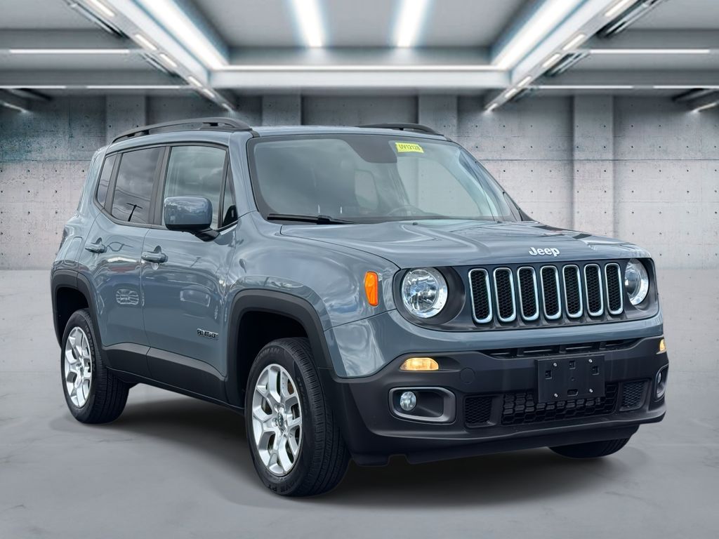 2018 Jeep Renegade Latitude Sport photo 2