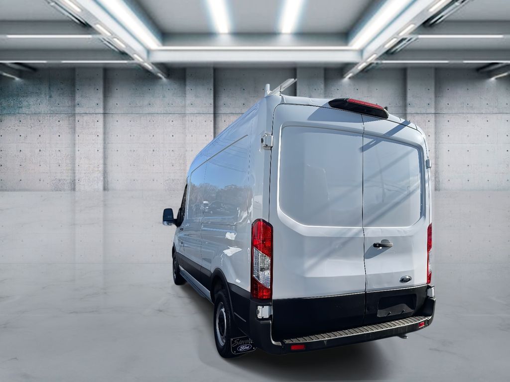 2021 Ford Transit Cargo Van photo 4