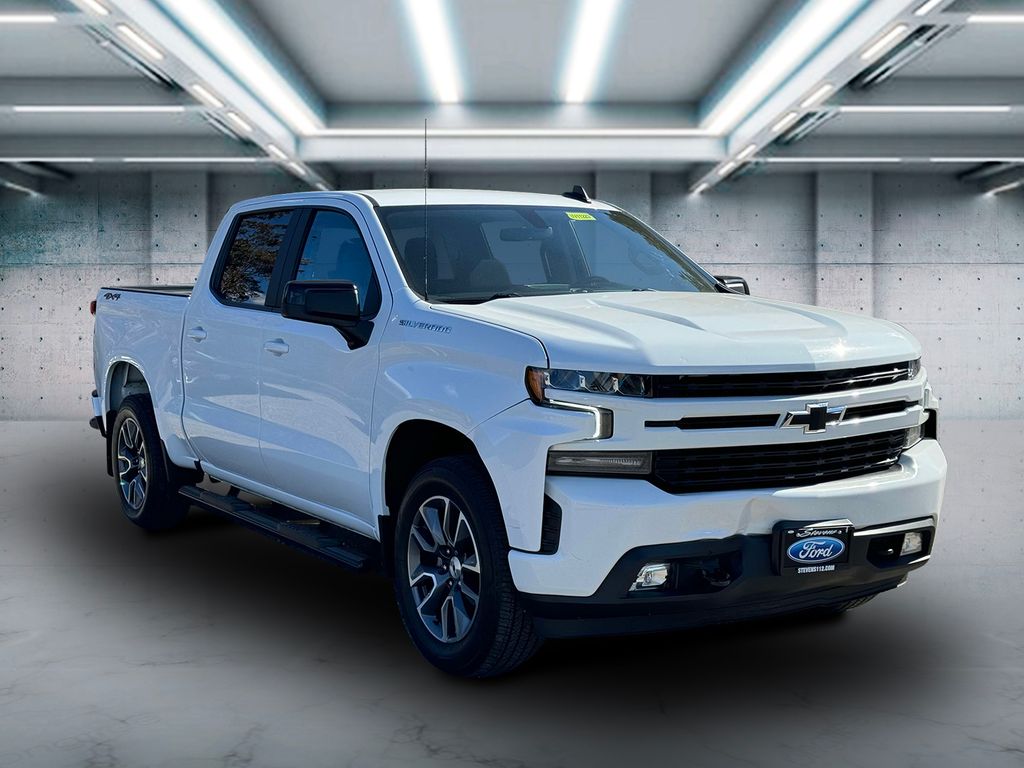 Used 2021 Chevrolet Silverado 1500 RST with VIN 3GCUYEEDXMG463204 for sale in Patchogue, NY