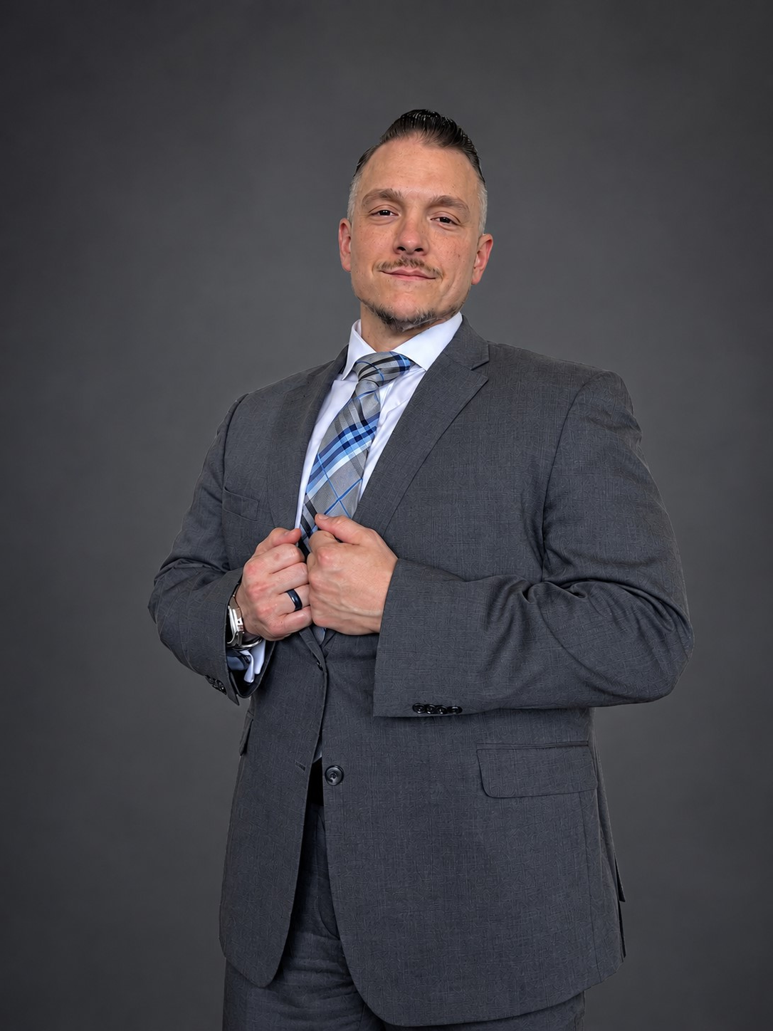 Staff member Mike Kosiorowski from ID_010bc617fceb