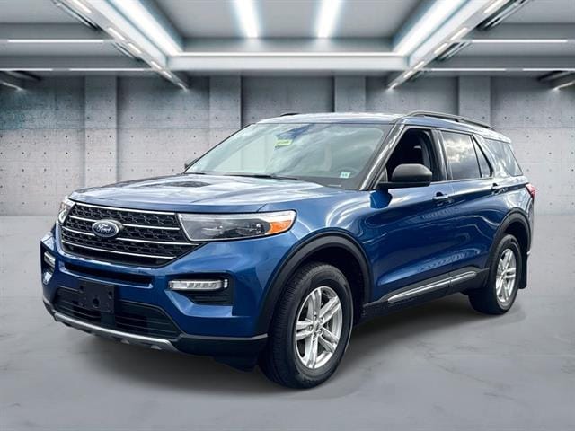 2022 Ford Explorer XLT 4WD's photo