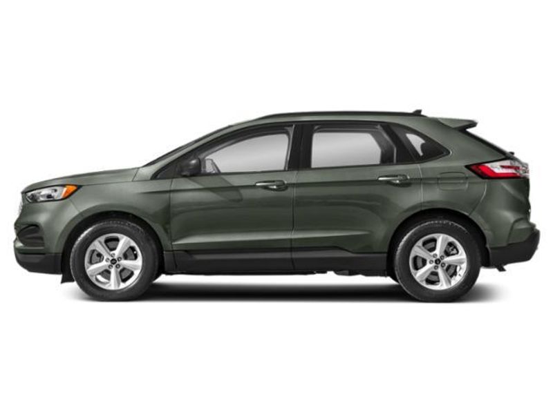 2024 Ford Edge SE photo 3