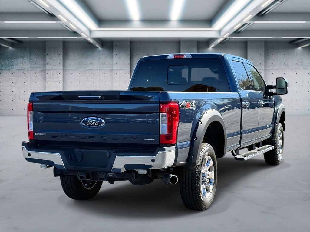 Used 2017 Ford F-250 Lariat Crew Cab