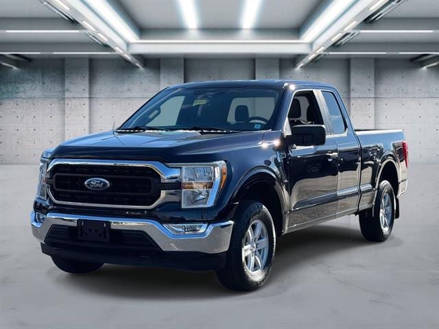 2022 Ford F-150 XLT's photo
