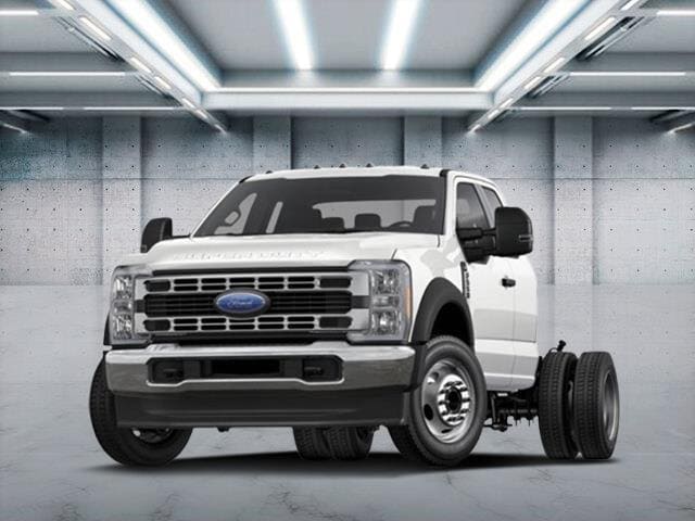 2025 Ford F-550 Super Duty Chassis Cab XL's photo