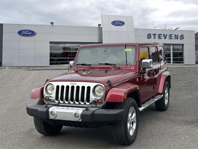 Used 2013 Jeep Wrangler Unlimited Sahara with VIN 1C4HJWEG5DL525732 for sale in Patchogue, NY