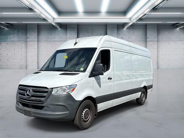2022 Mercedes-Benz Sprinter 2500 170 WB 3.0D High Roof's photo