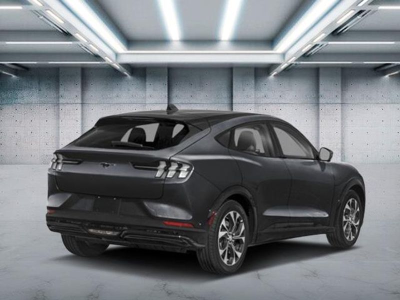 2025 Ford Mustang Mach-E Premium photo 2