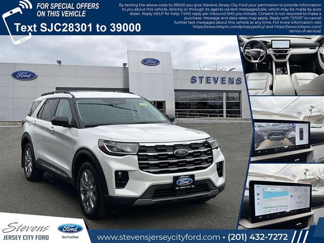 2025 Ford Explorer Active's photo