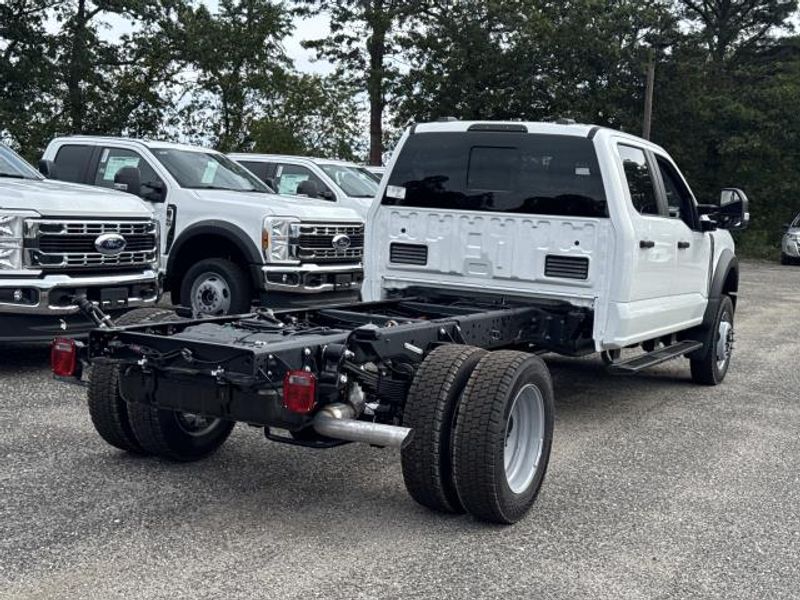 2026 Ford F-550 XL photo 3