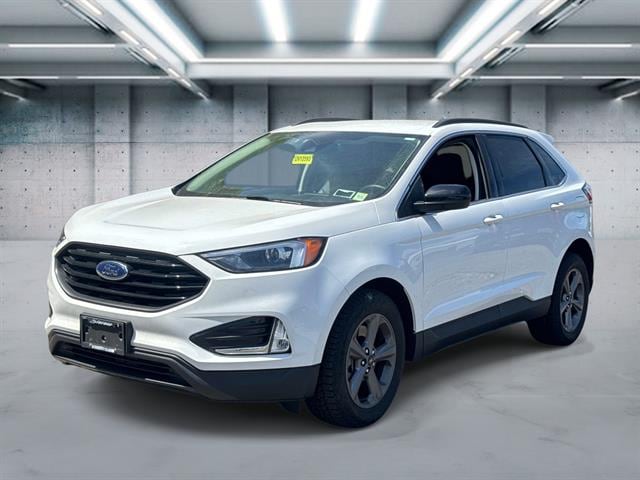 2022 Ford Edge SEL AWD's photo