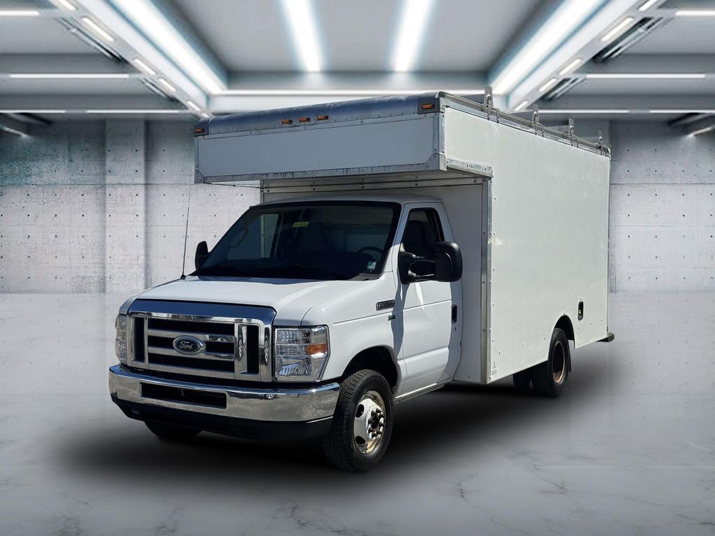 2018 Ford E-Series Cutaway