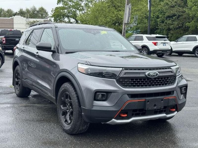Used 2022 Ford Explorer TIMBERLINE with VIN 1FMSK8JH2NGB15084 for sale in Patchogue, NY