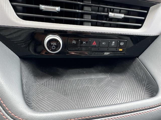 2025 Ford Explorer Active - Photo 18