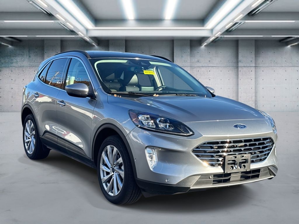 Used 2022 Ford Escape Titanium Sport Utility