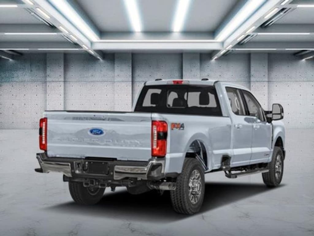 New 2026 Ford F-350 Lariat Crew Cab