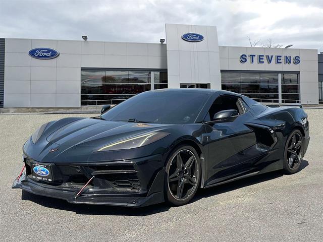 2025 Chevrolet Corvette Stingray photo 2