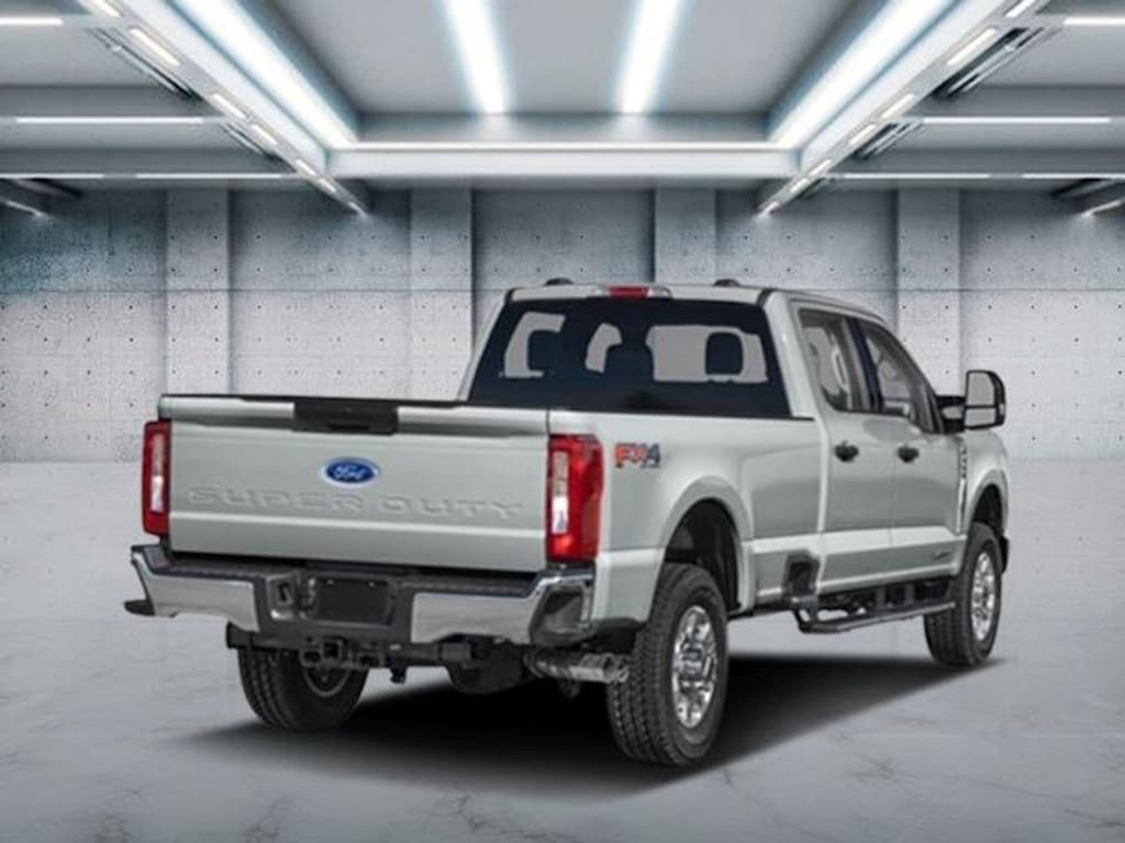 New 2026 Ford F-350 XLT Crew Cab