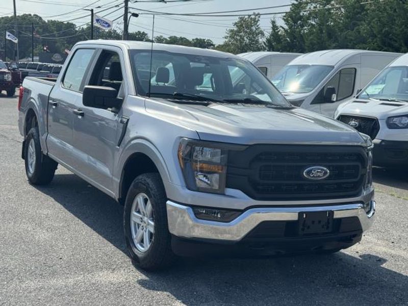 2023 Ford F-150 XL photo 2