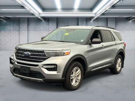 2023 Ford Explorer XLT SUV