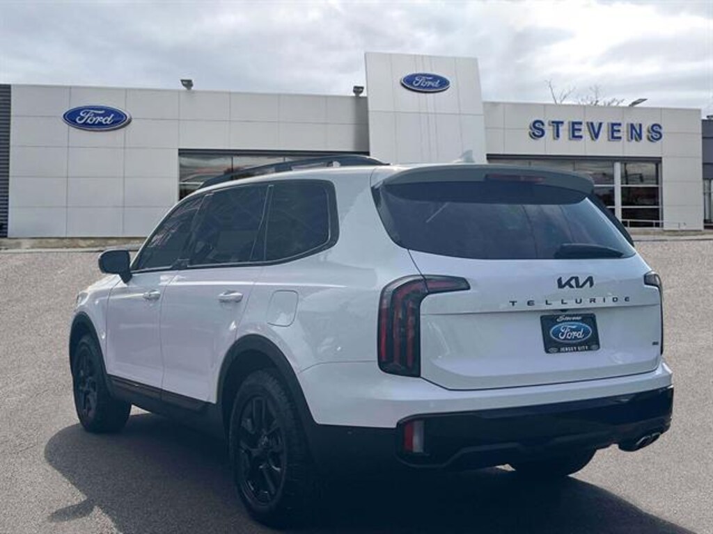 Used 2025 Kia Telluride