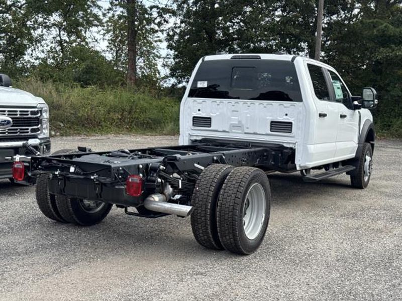 2026 Ford F-550 XL photo 3