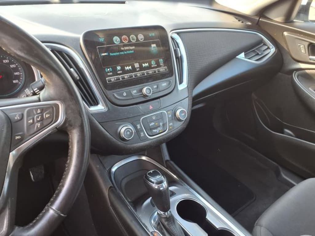 Used 2018 Chevrolet Malibu LT Sedan