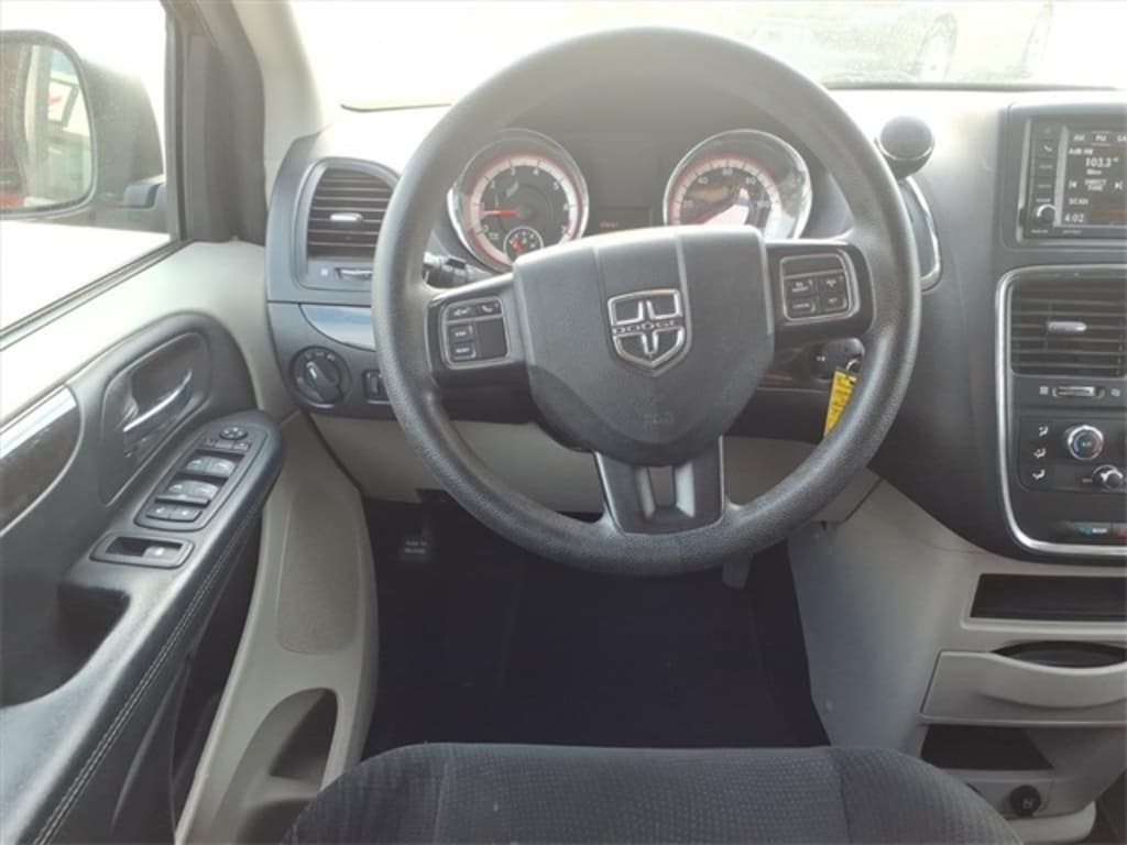 Used 2019 Dodge Grand Caravan SE Minivan/Van