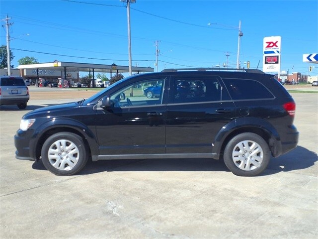2020 Dodge Journey SE photo 2