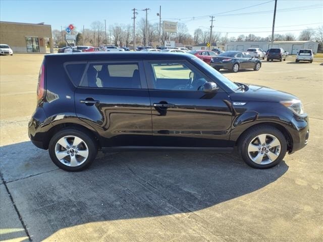 2017 Kia Soul Base photo 3