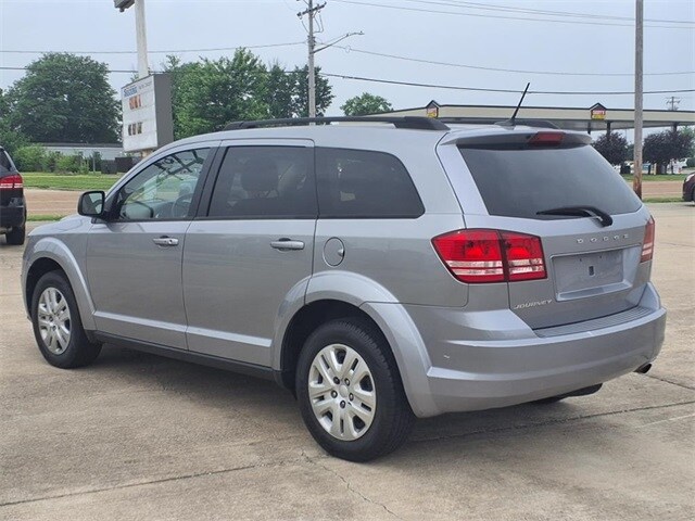 2017 Dodge Journey SE photo 3
