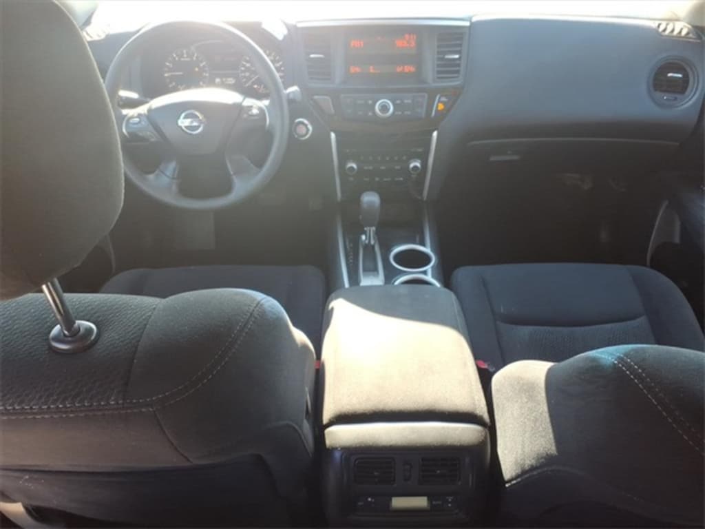 Used 2015 Nissan Pathfinder S SUV