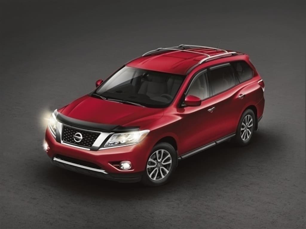 Used 2015 Nissan Pathfinder S SUV