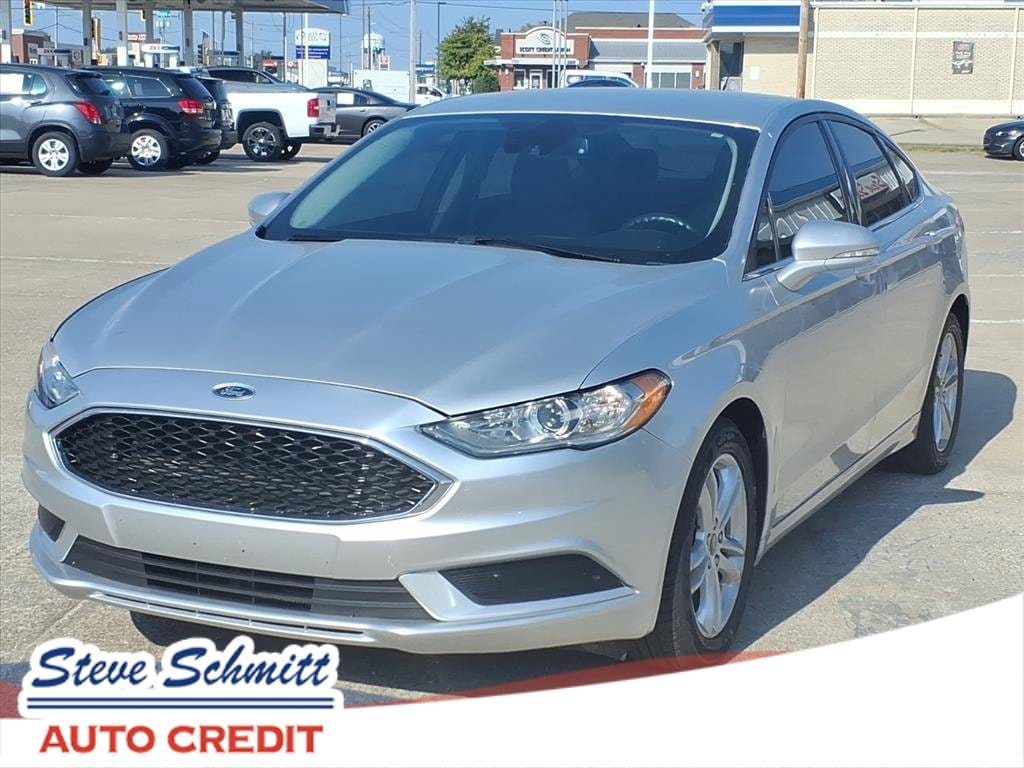 Used 2018 Ford Fusion SE Sedan