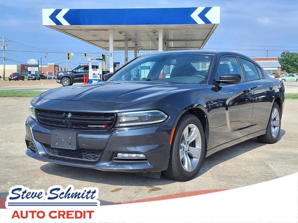 Used 2017 Dodge Charger SXT Sedan